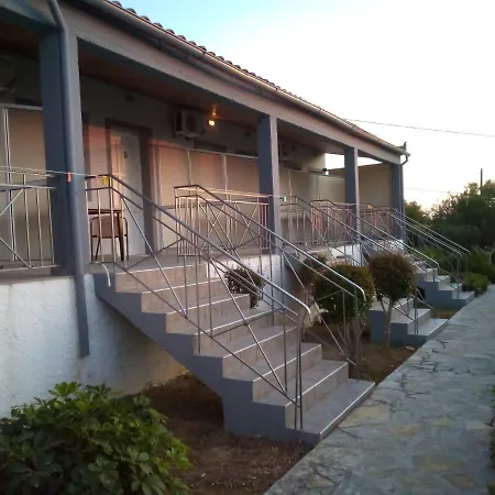 Panorama Rooms Kastro-Kyllini Exterior photo